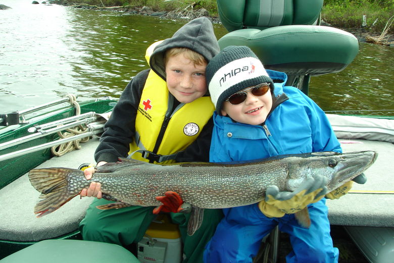 Ontario Hunting  Tips & Techniques - Northern Pike Fishing